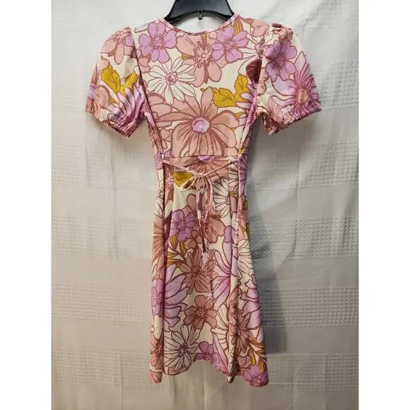 Lily Rose Women Dress XS Floral Belted Fit & Flare Mini V Neck 70's Puff Sleeve - Picture 8 of 9